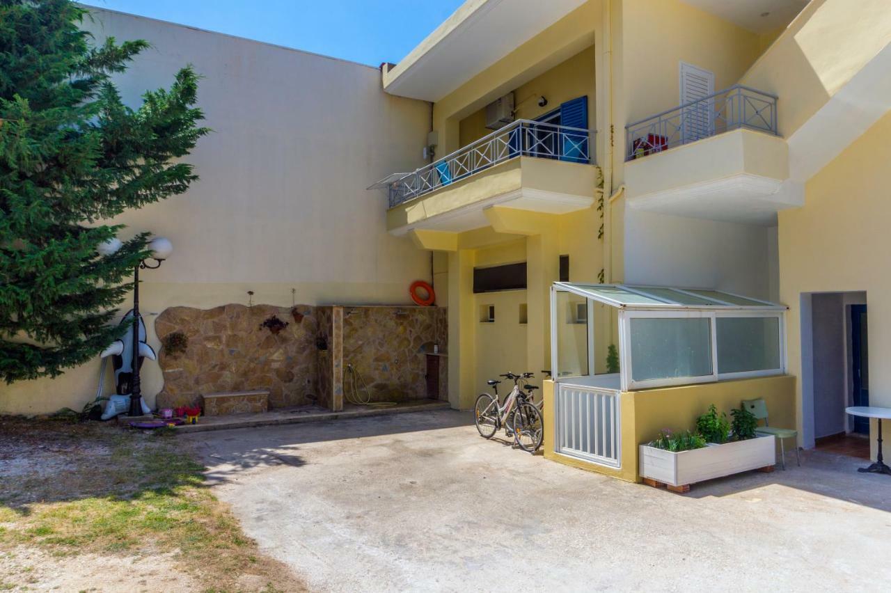 Hotel Loukas Vrachos Paralia Vrachou Exterior foto