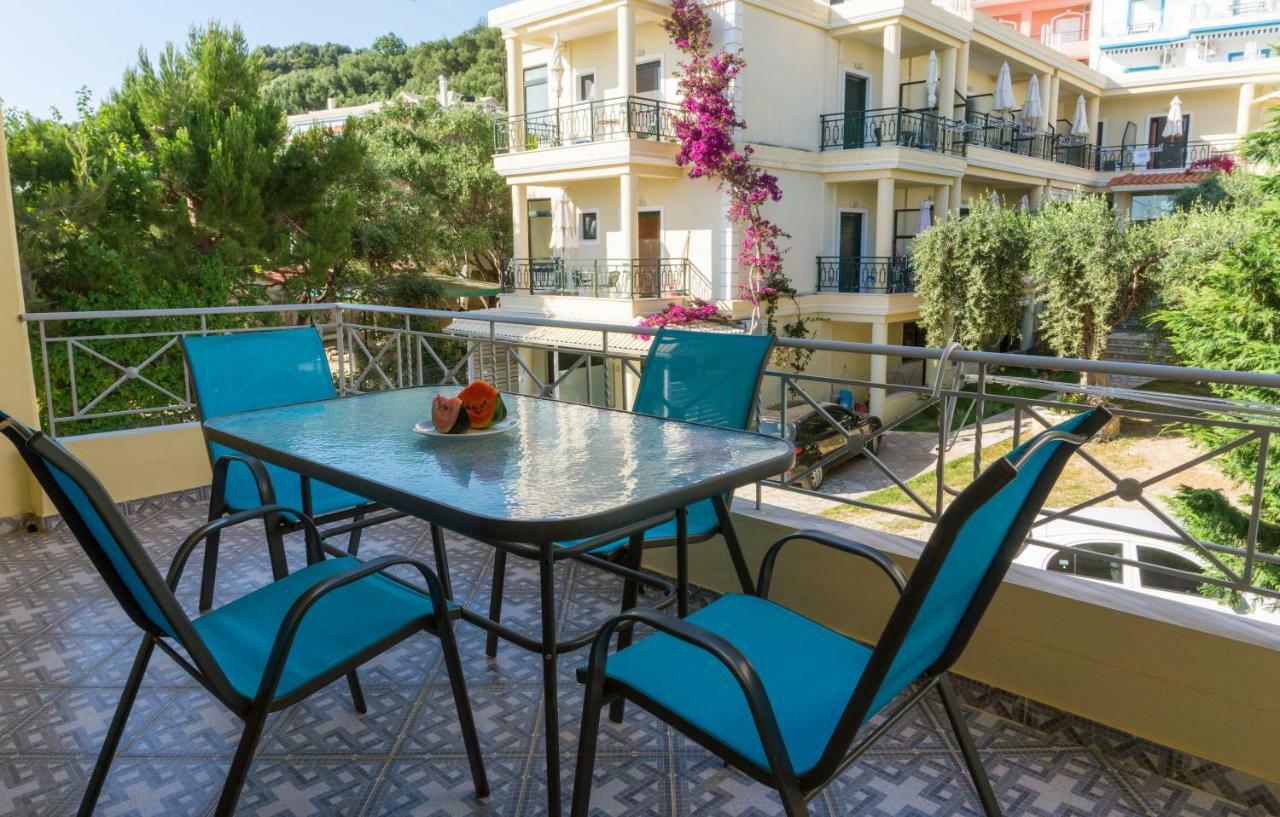 Hotel Loukas Vrachos Paralia Vrachou Exterior foto